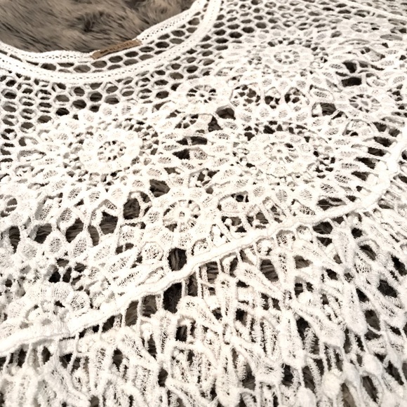 Crochet Cover up - Picture 8 of 9